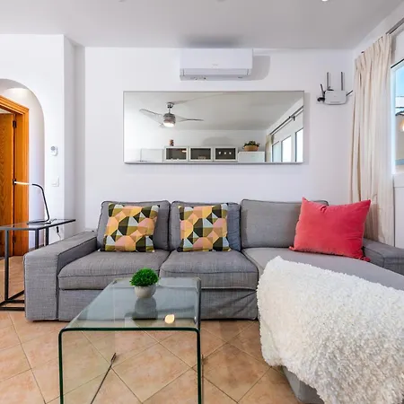 Apartment Calas *